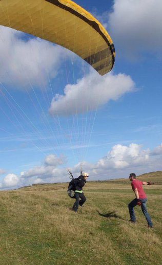 YX Paragliding - mick teaching
